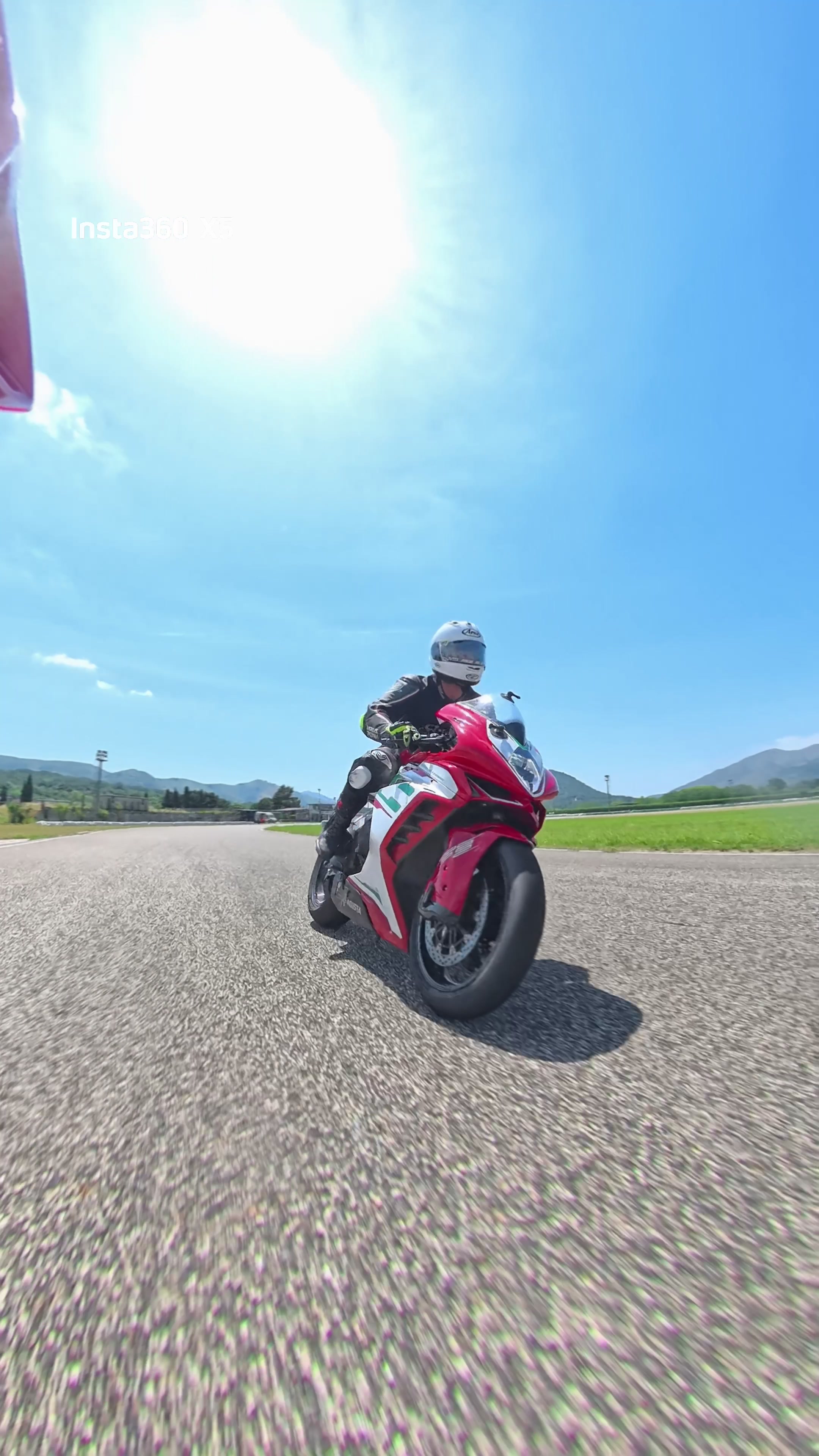 @Tutti Pazzi Per La Pista
