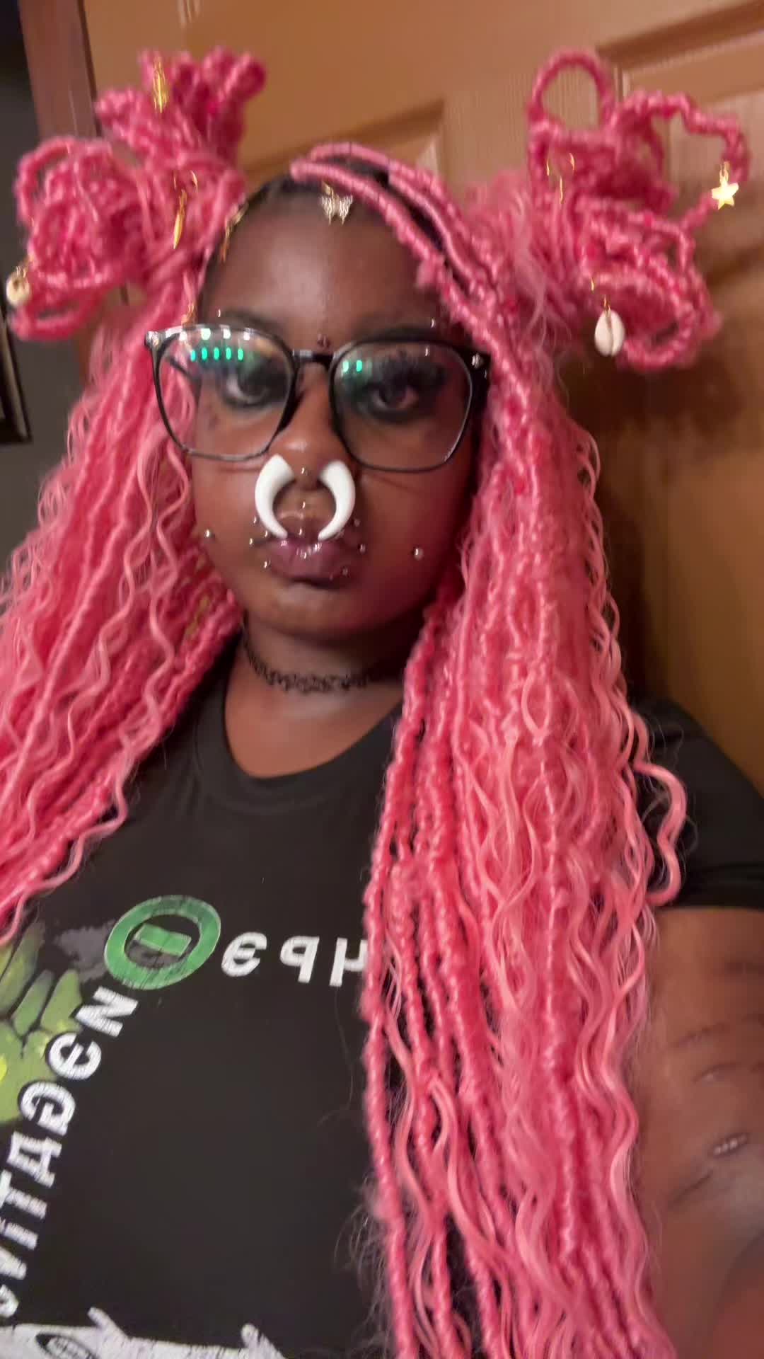 @pinkie