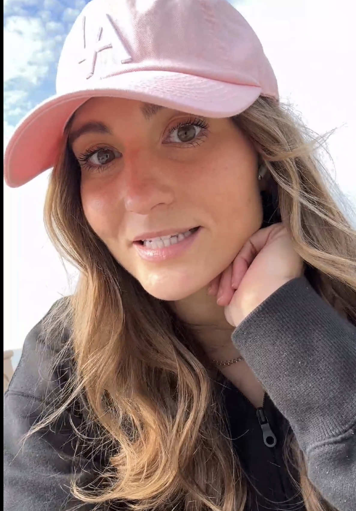 @BethDebayle