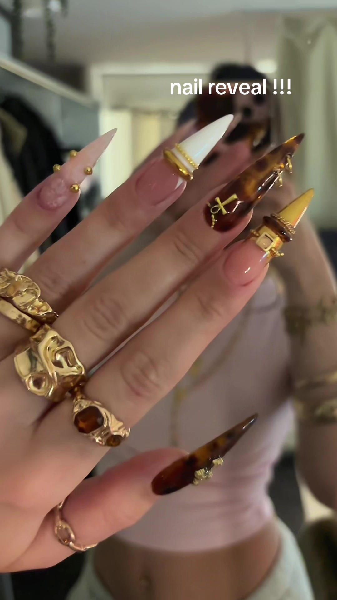 @babyynailz