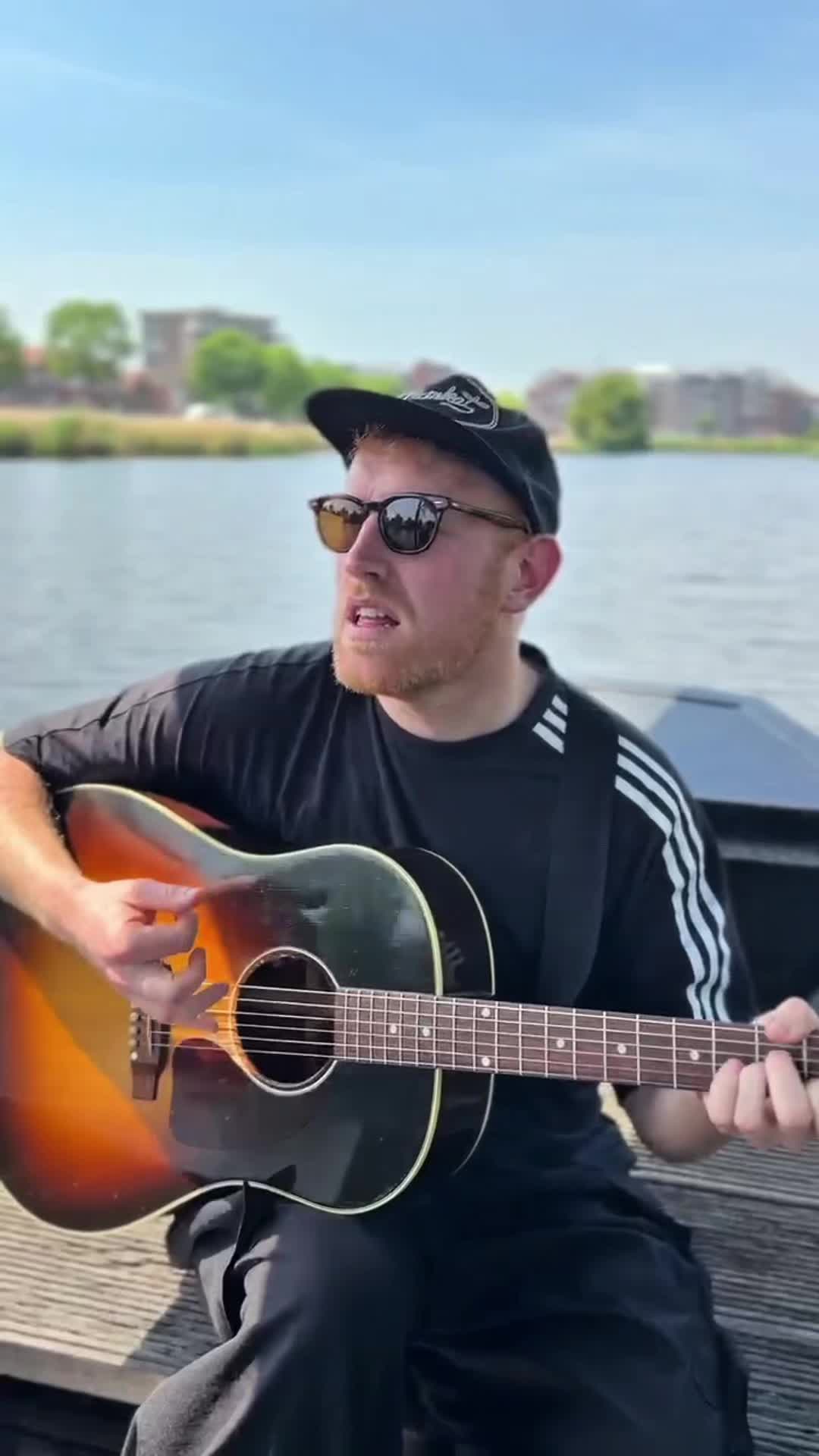 @Gavin James