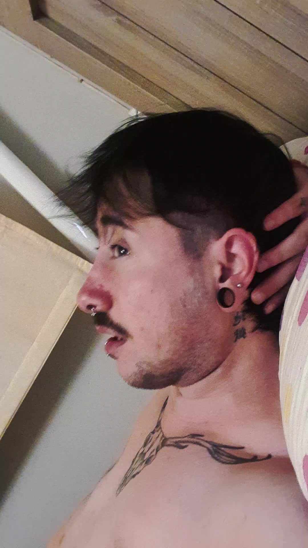 @𝐍𝐨𝐚𝐡