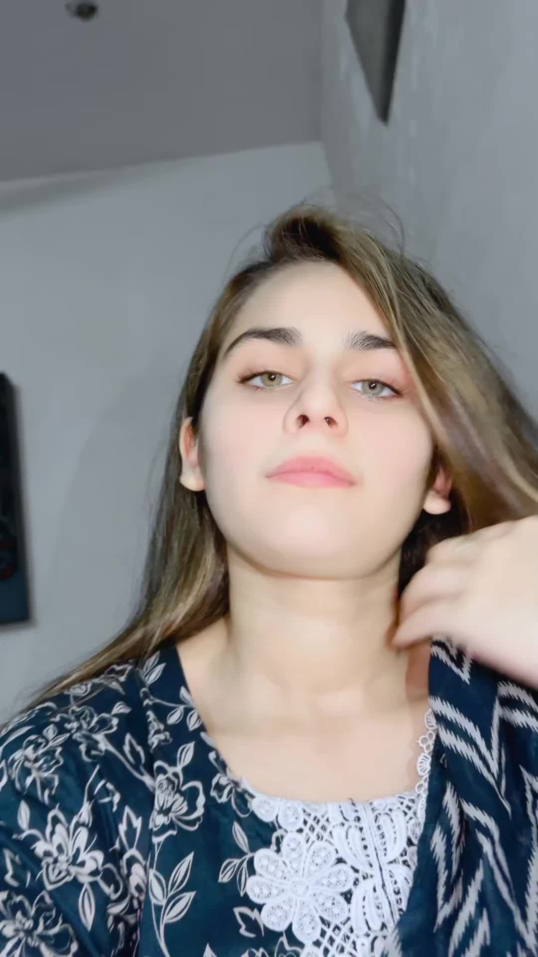 @💔مینو😘