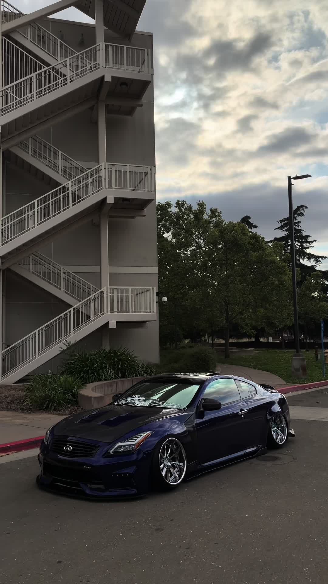 @J._g37
