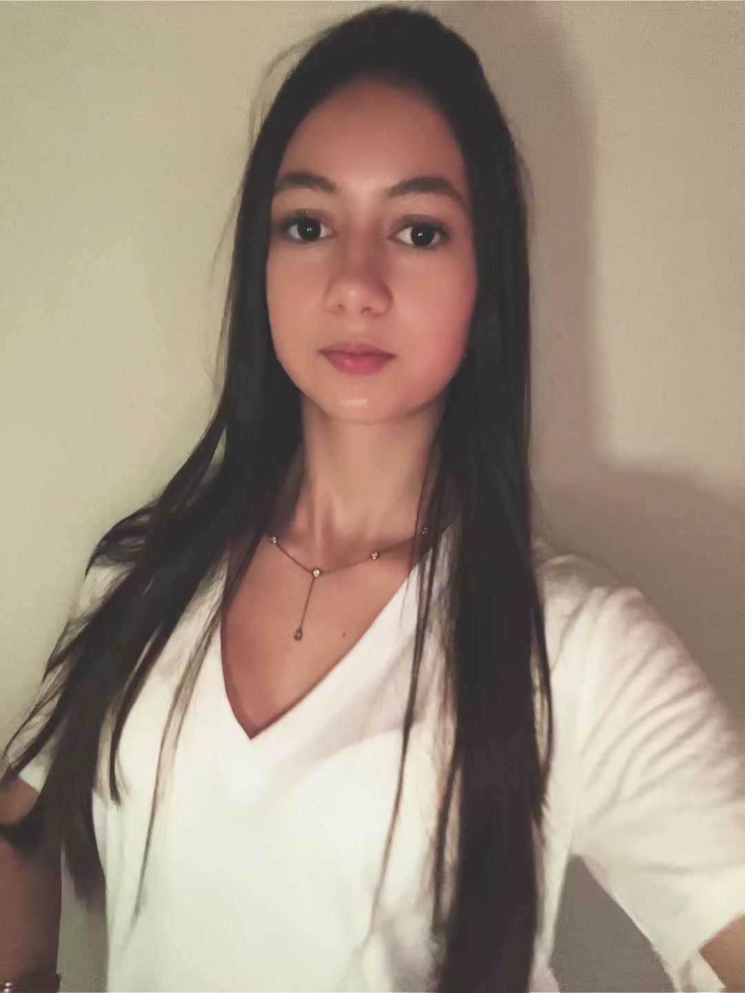 @???
