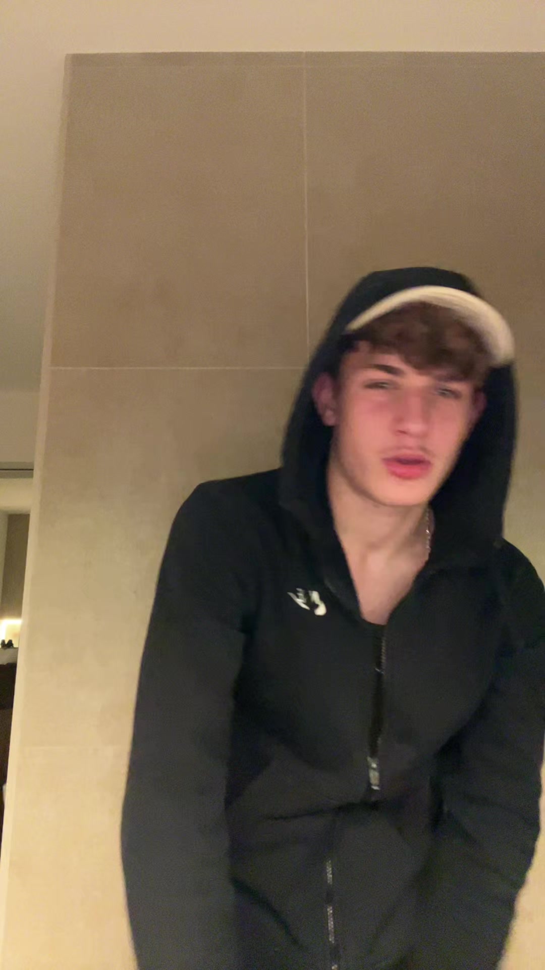 @juliansechsvier