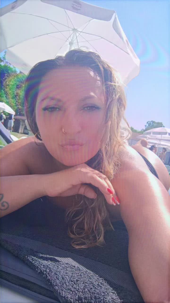 @Blonda🤪🥰💗
