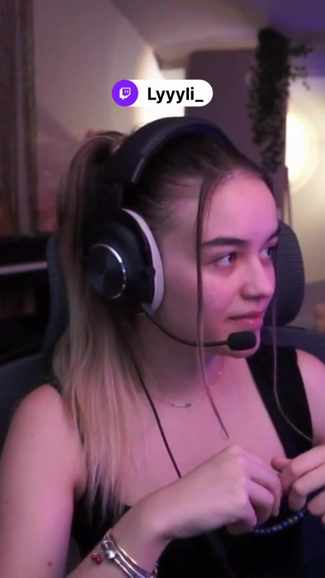@Lyyyli