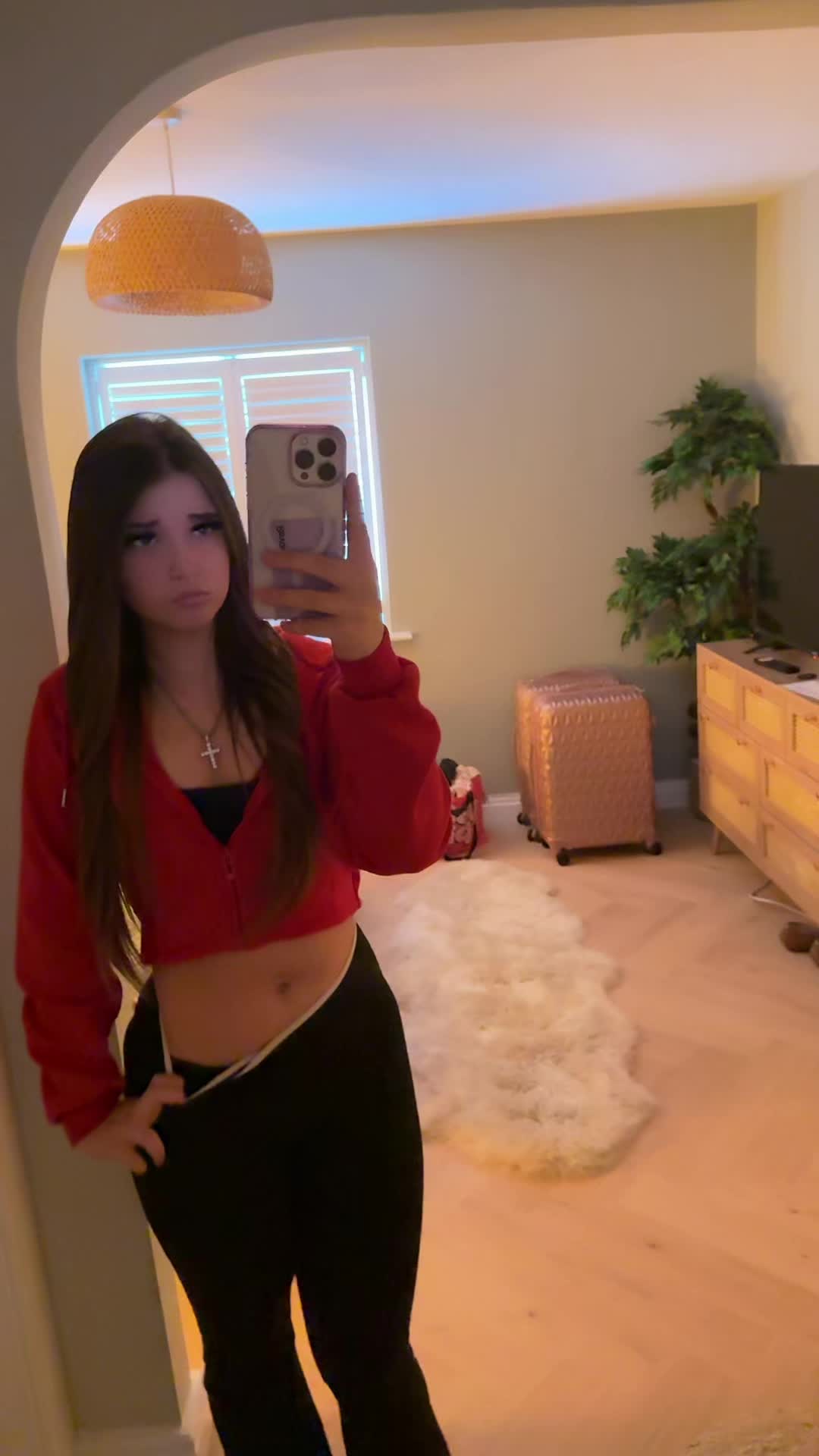 @𝒽𝒶𝓁𝓁ℯ✌︎︎𓅷