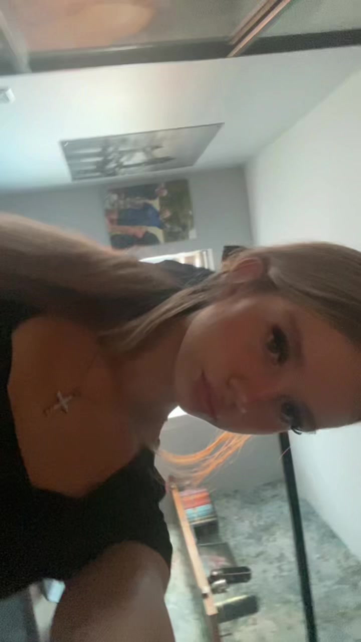 @danielle