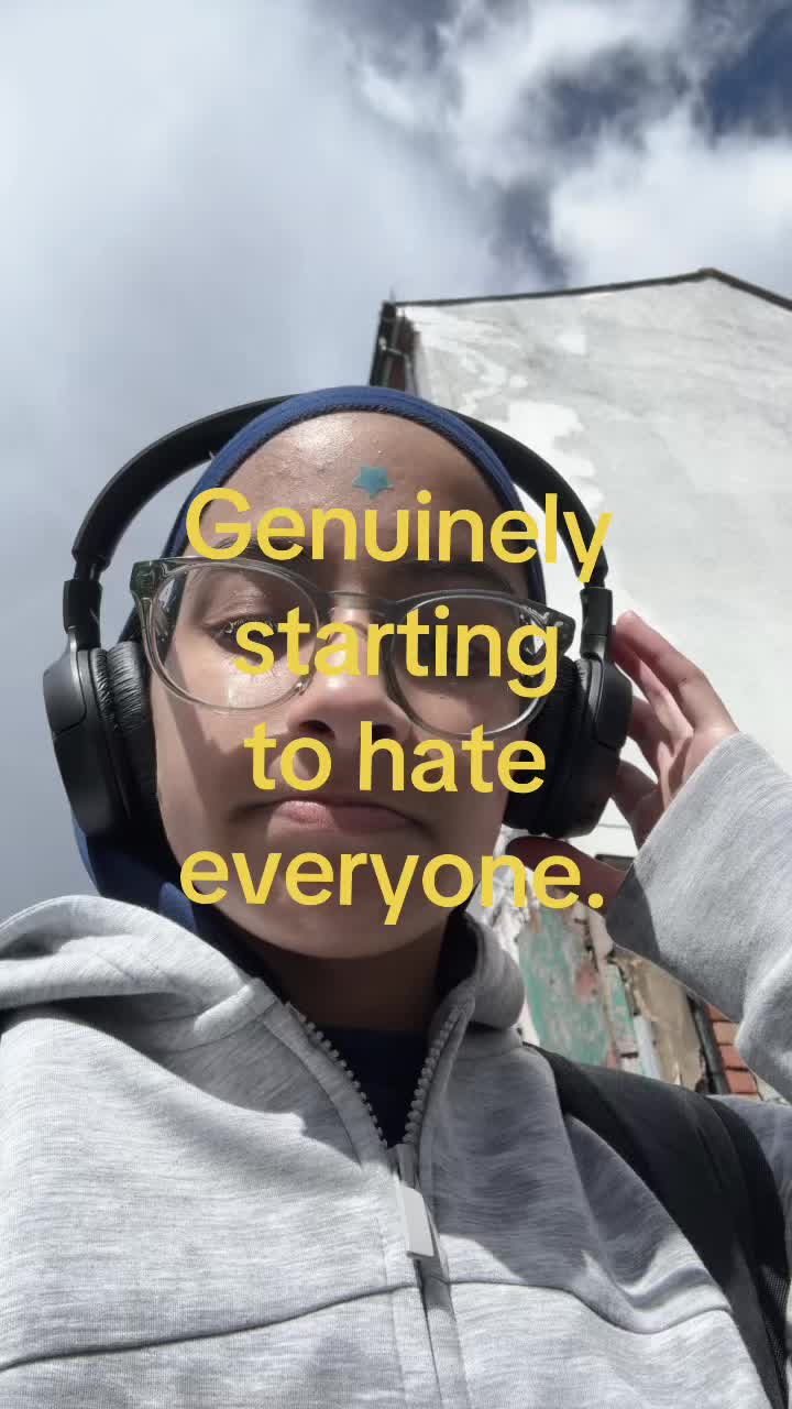 @️