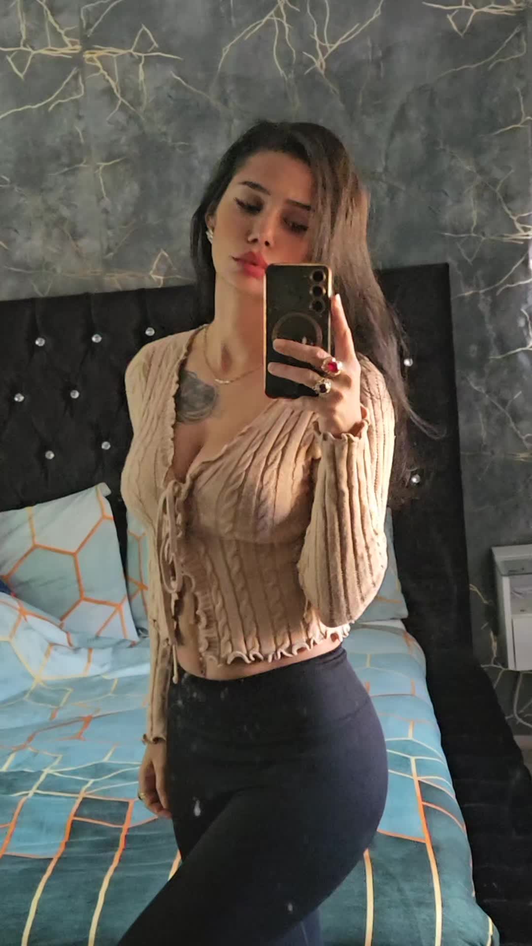 @nikoleta