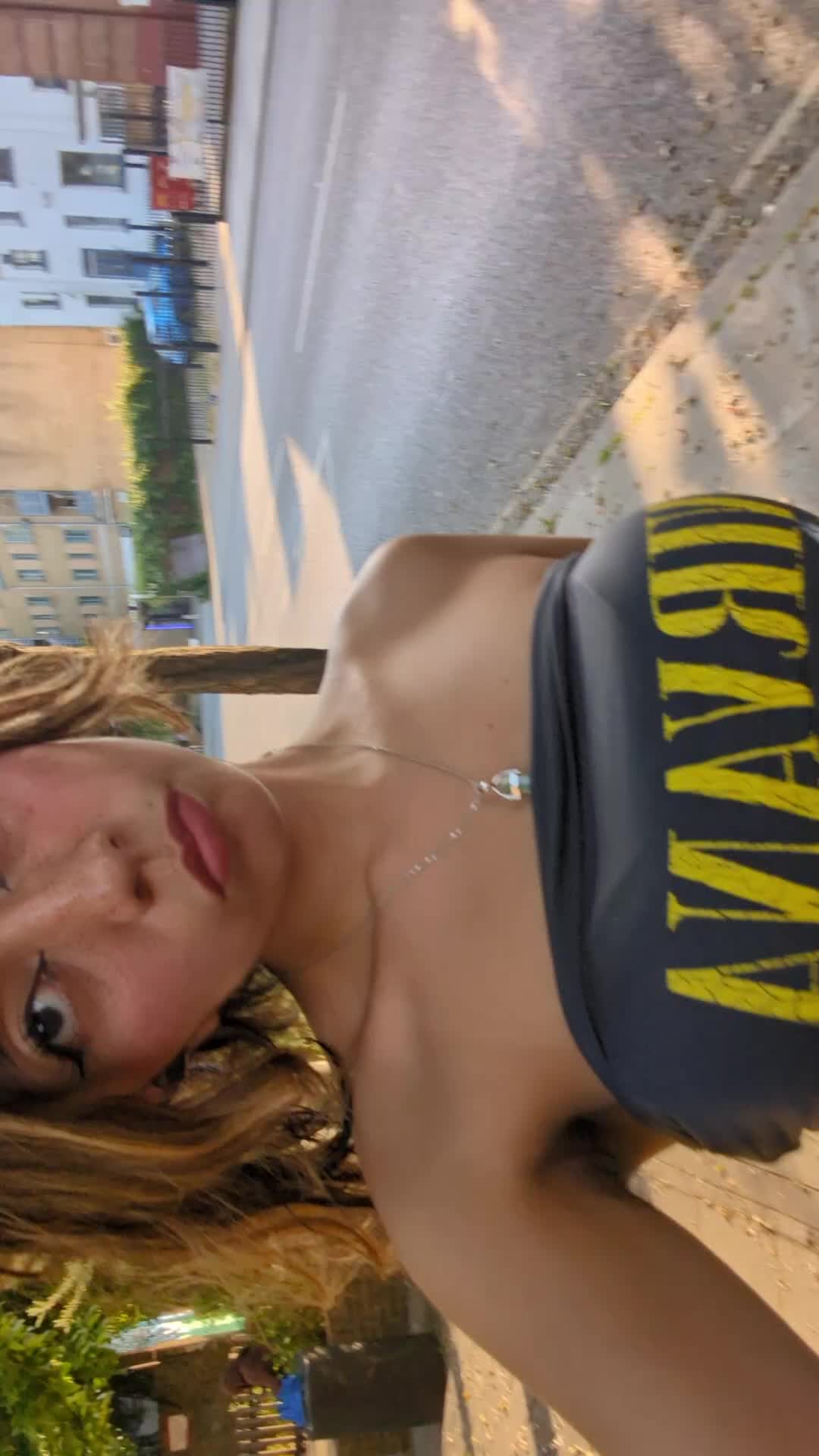 @Fleswer