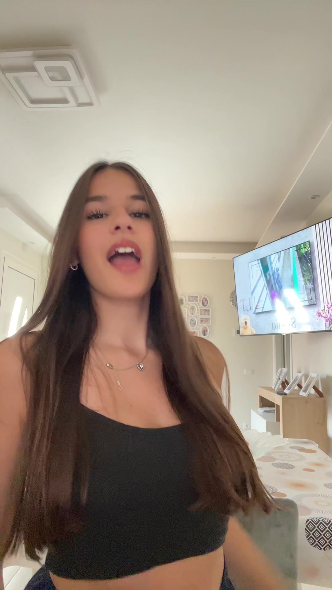 @MARISSA