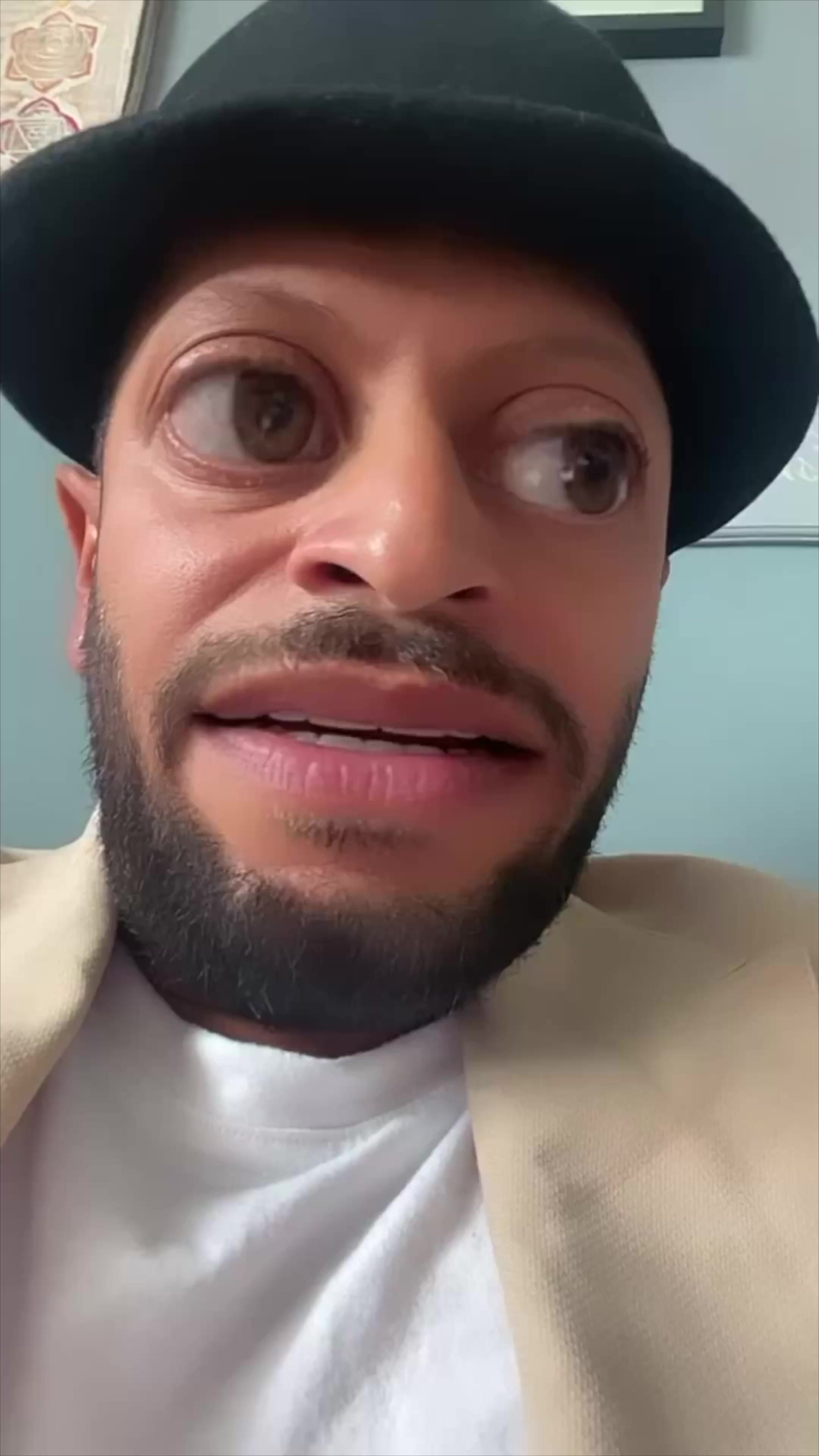@Manlikehaks