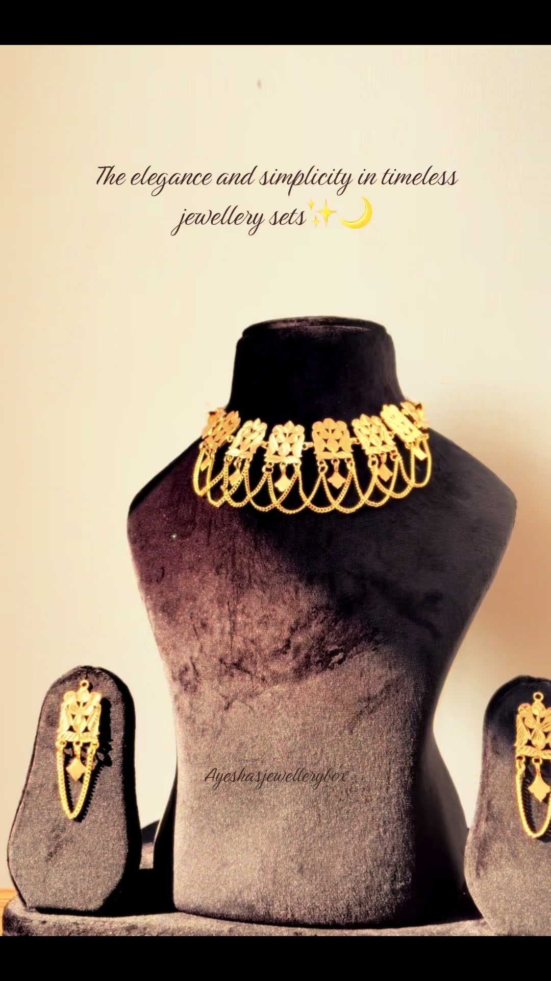 @Ayeshas Jewellery Box