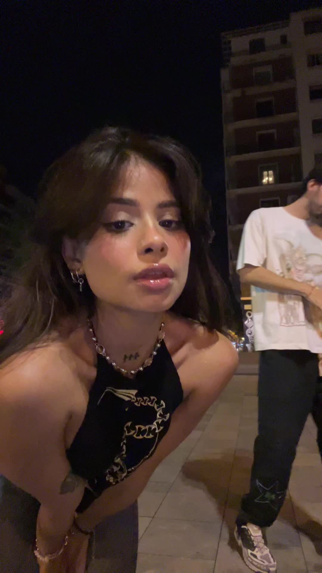@R0B