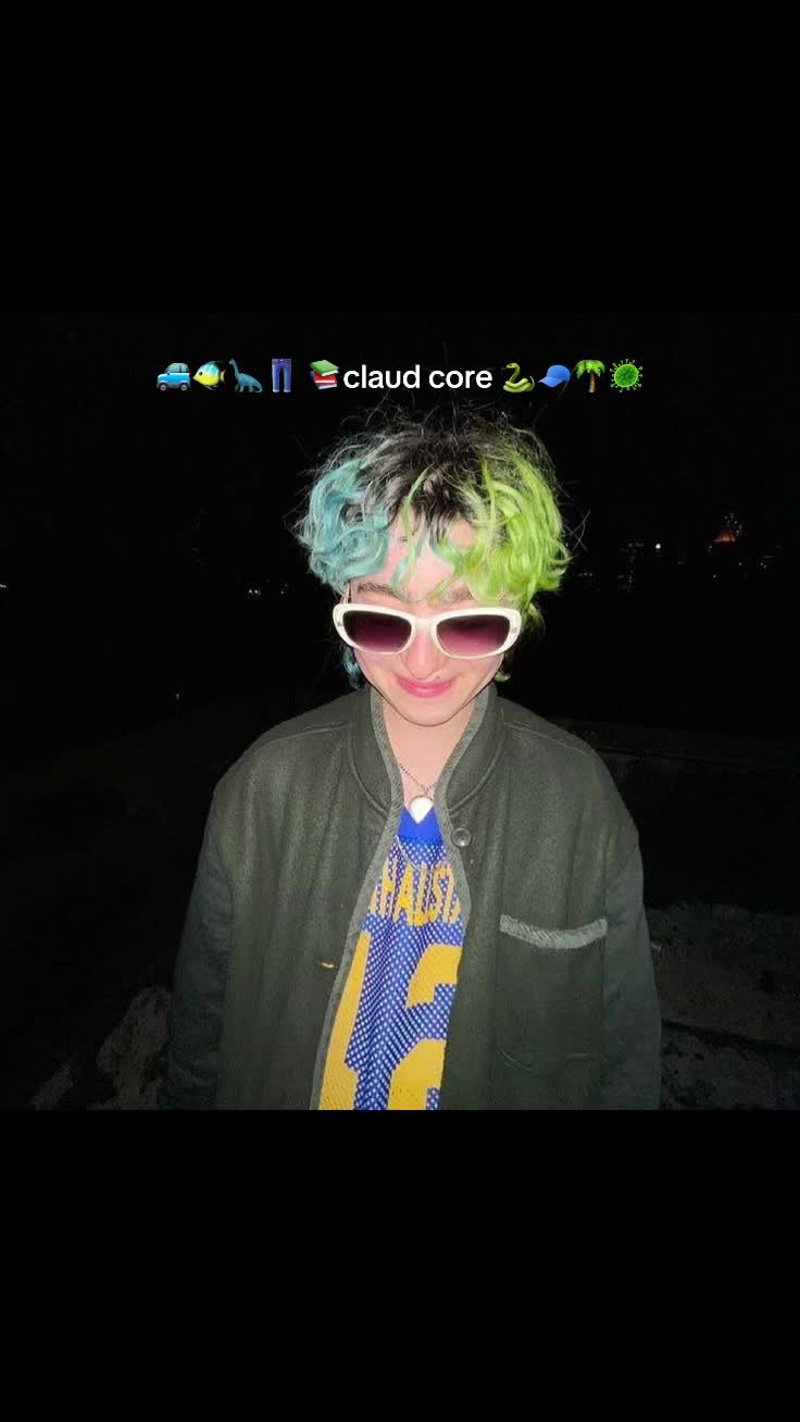@claud archive 💚💙