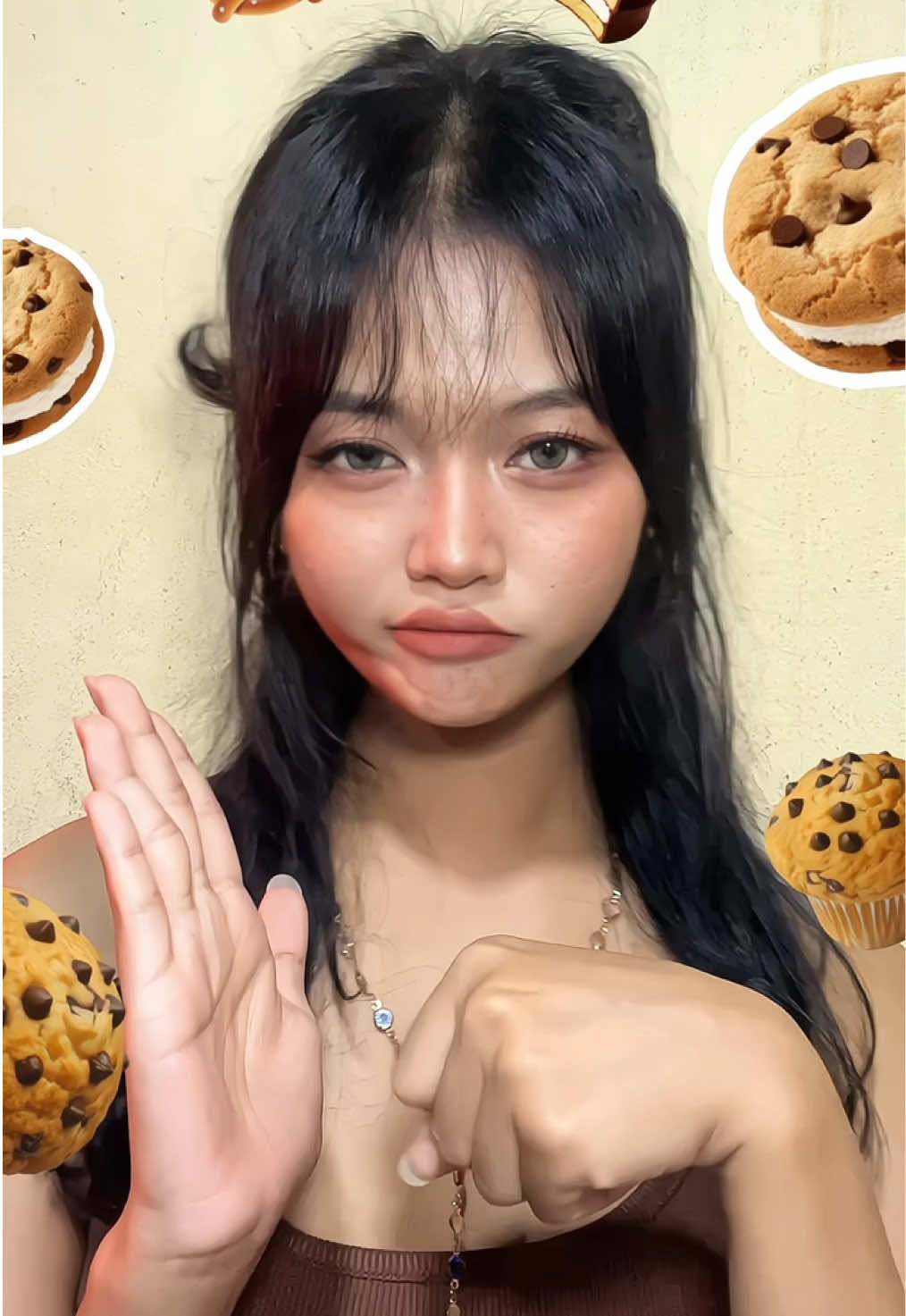 @Emerald_Mg : မောင်