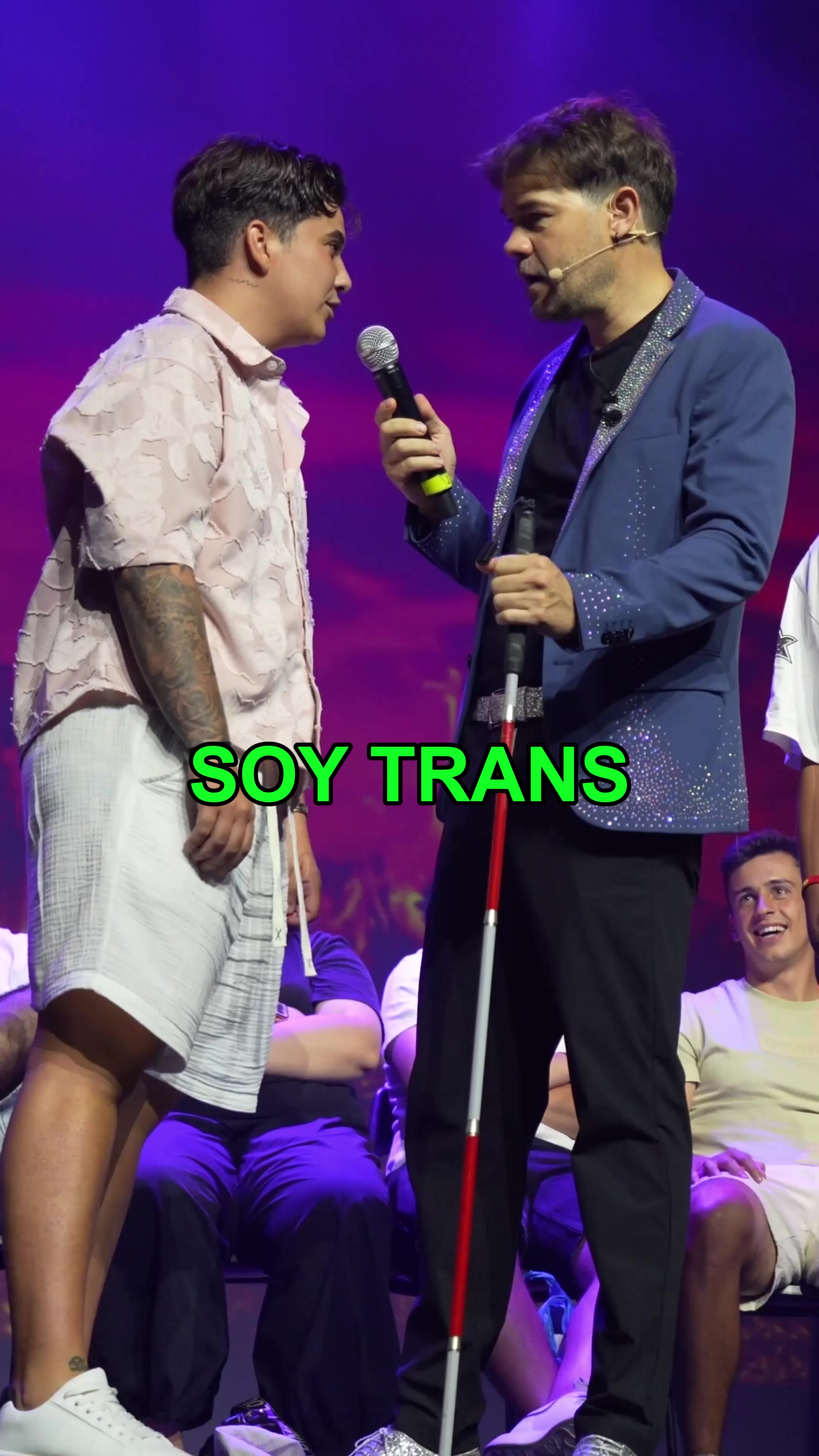 @Juan Dávila