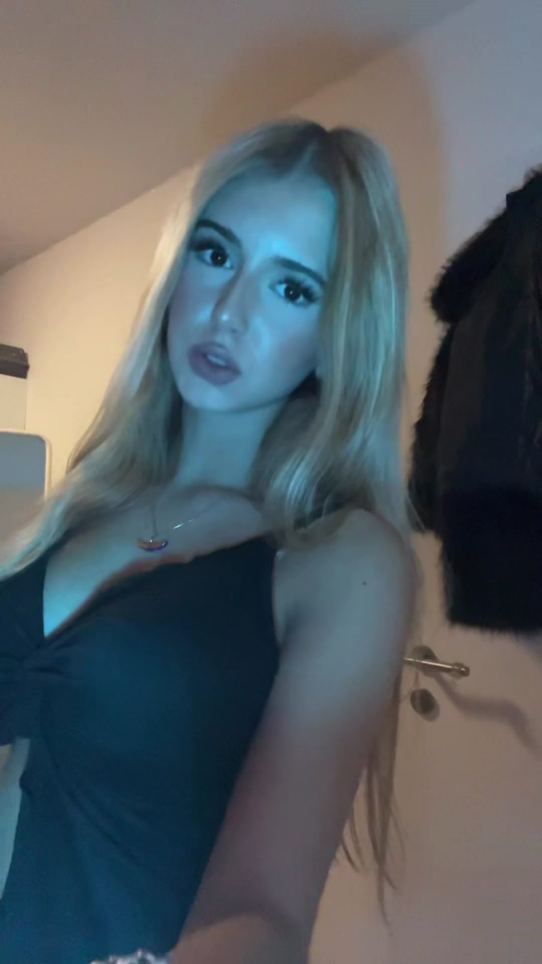 @lliusk4