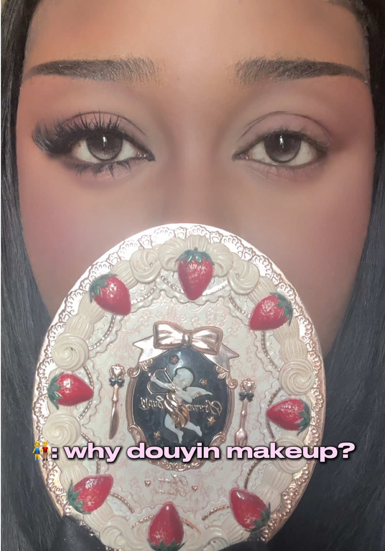 @valiinette