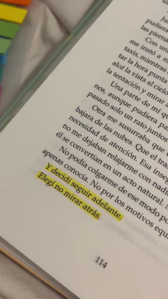 @Mar&iacute;a 📚🤍