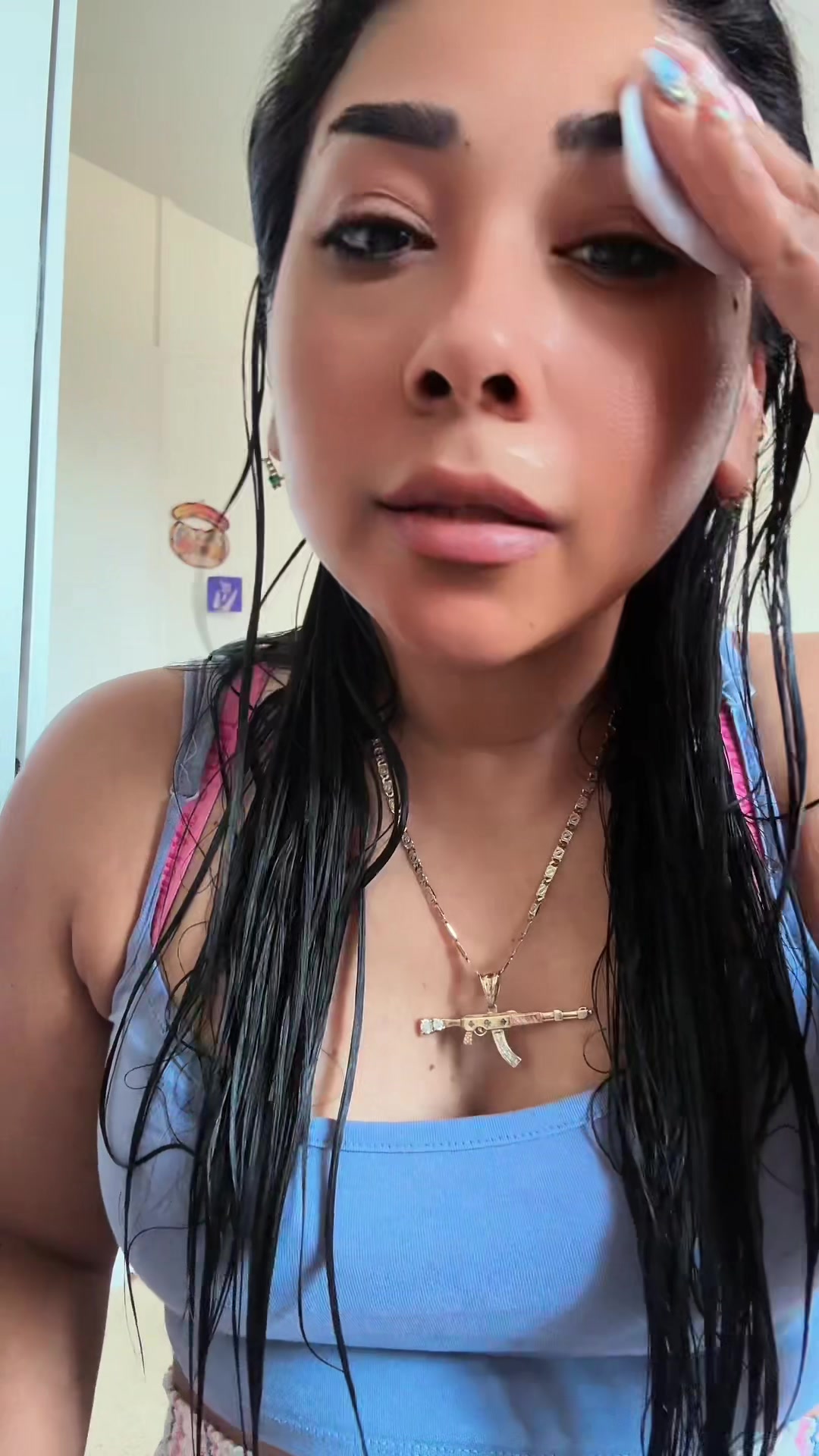 @Jennifer 🦋🐰🐶❤️🔥🐦⬛🦉🙊🫧