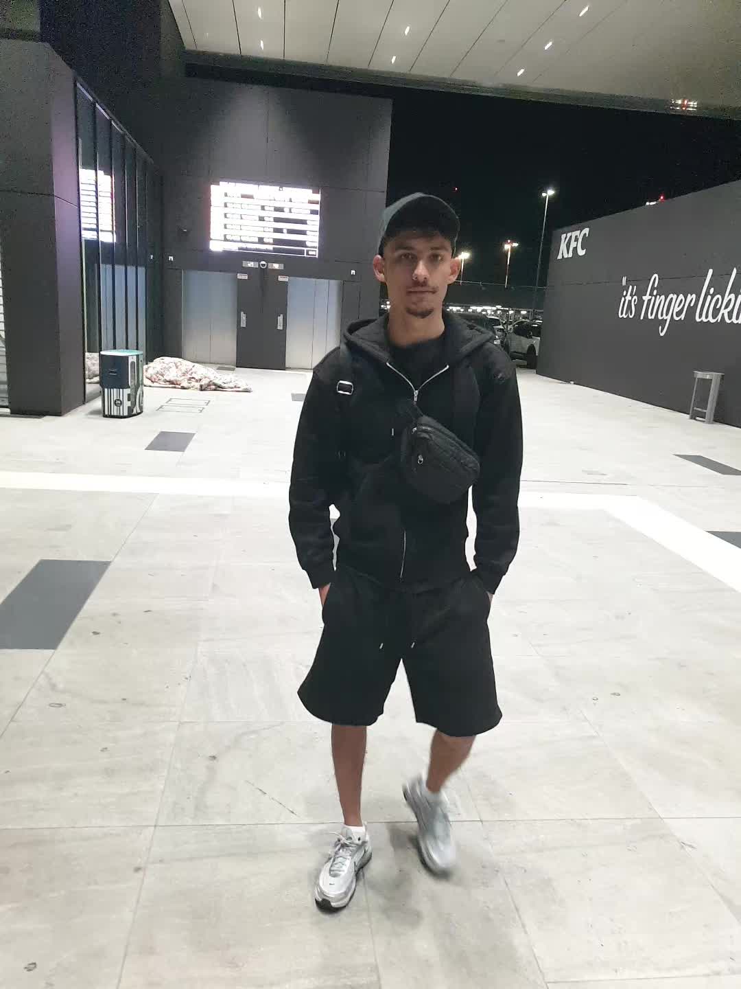 @DaNeZu._.❤️🩹🤍