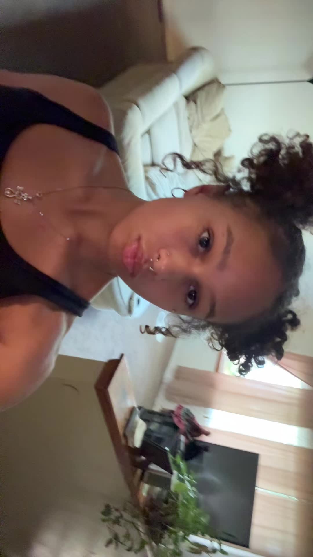 @<3