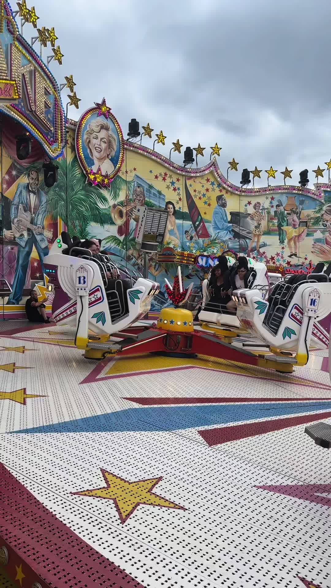 @RideWithJopie
