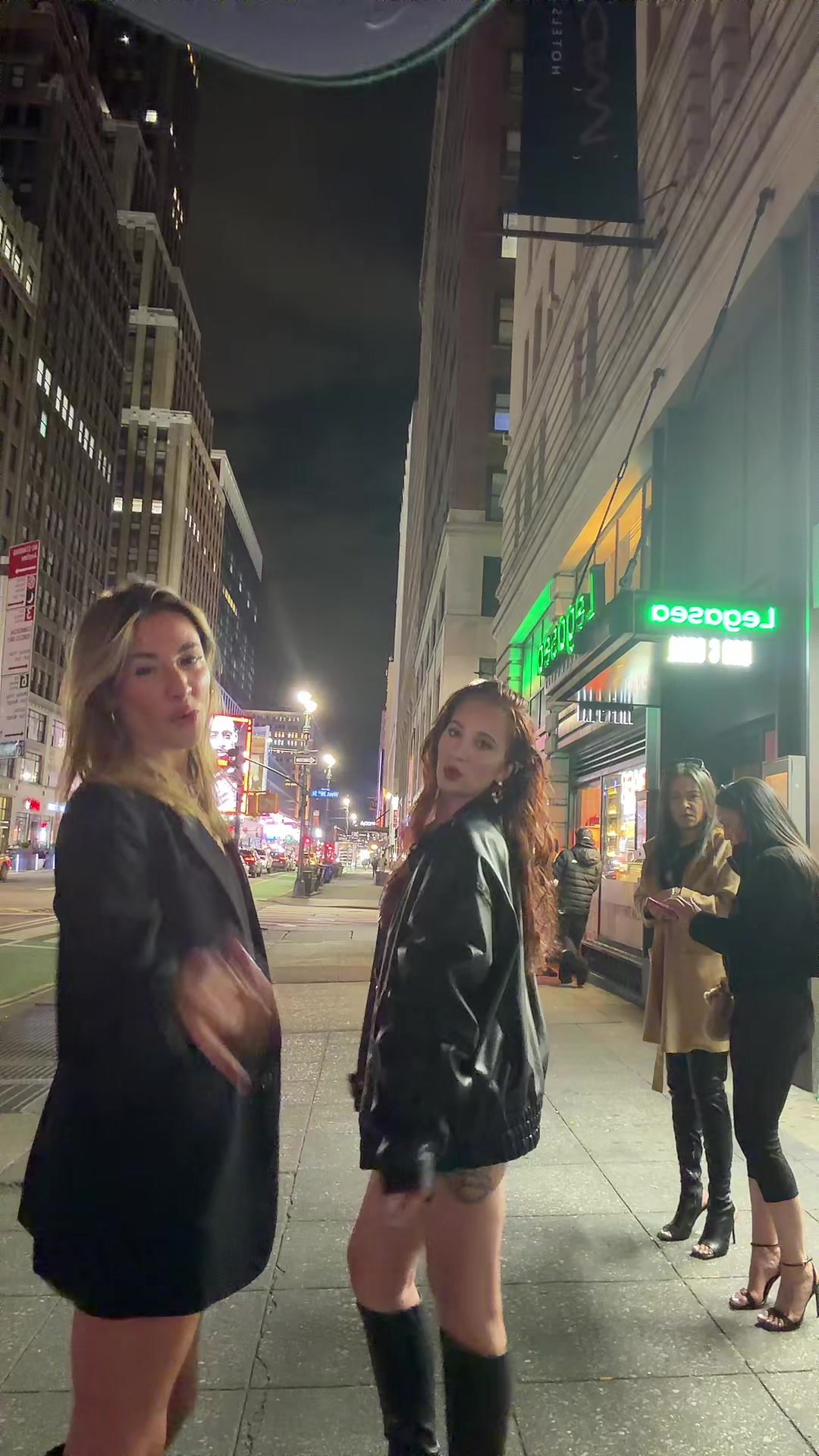 @Julia🖤