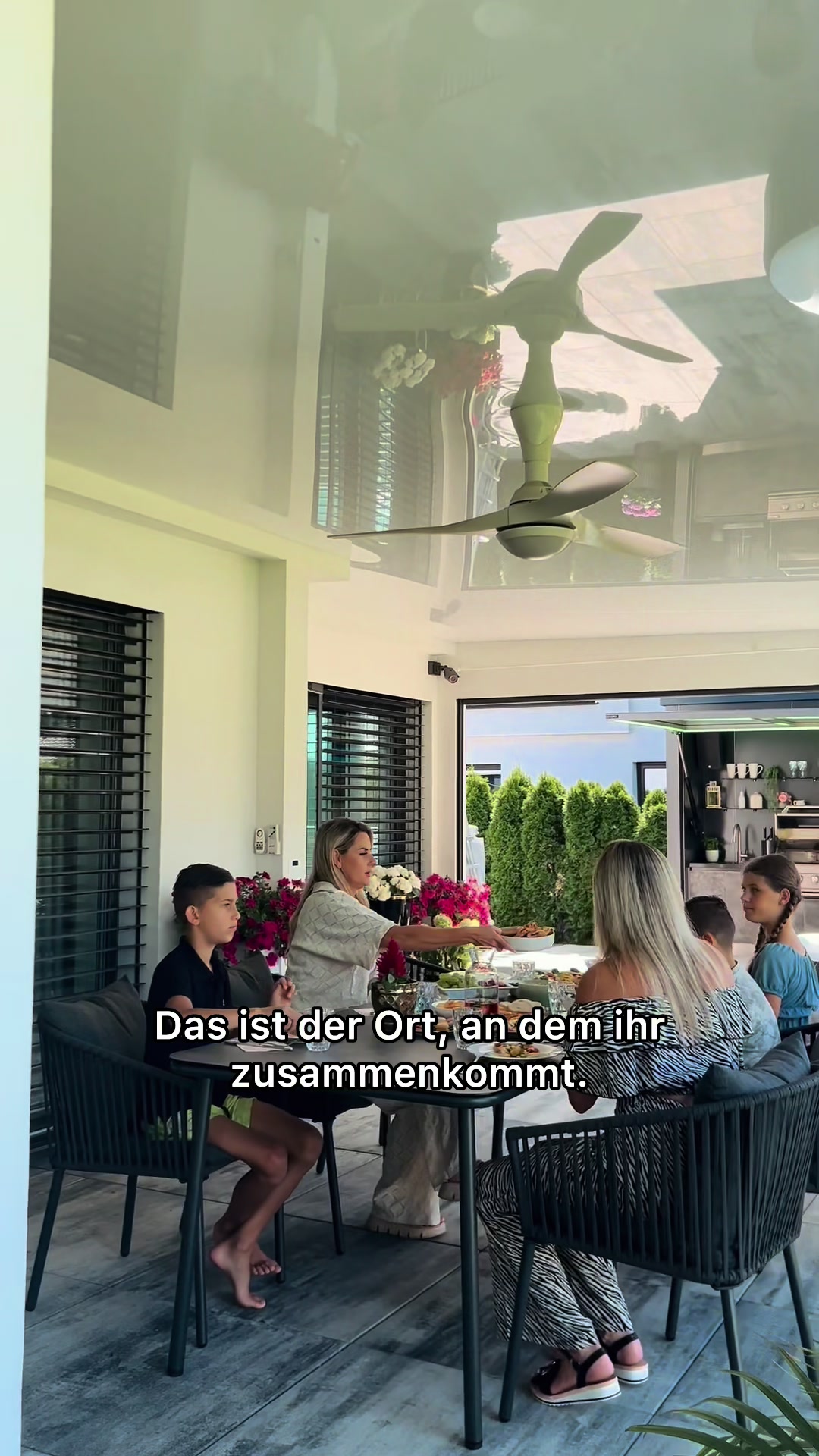 @Grilluxe Outdoor Kitchens