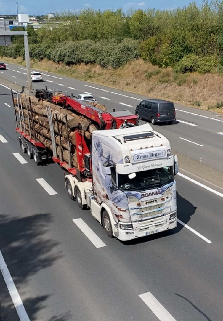 @LEOPNSX_TRUCKSPOTING🇫🇷🚨