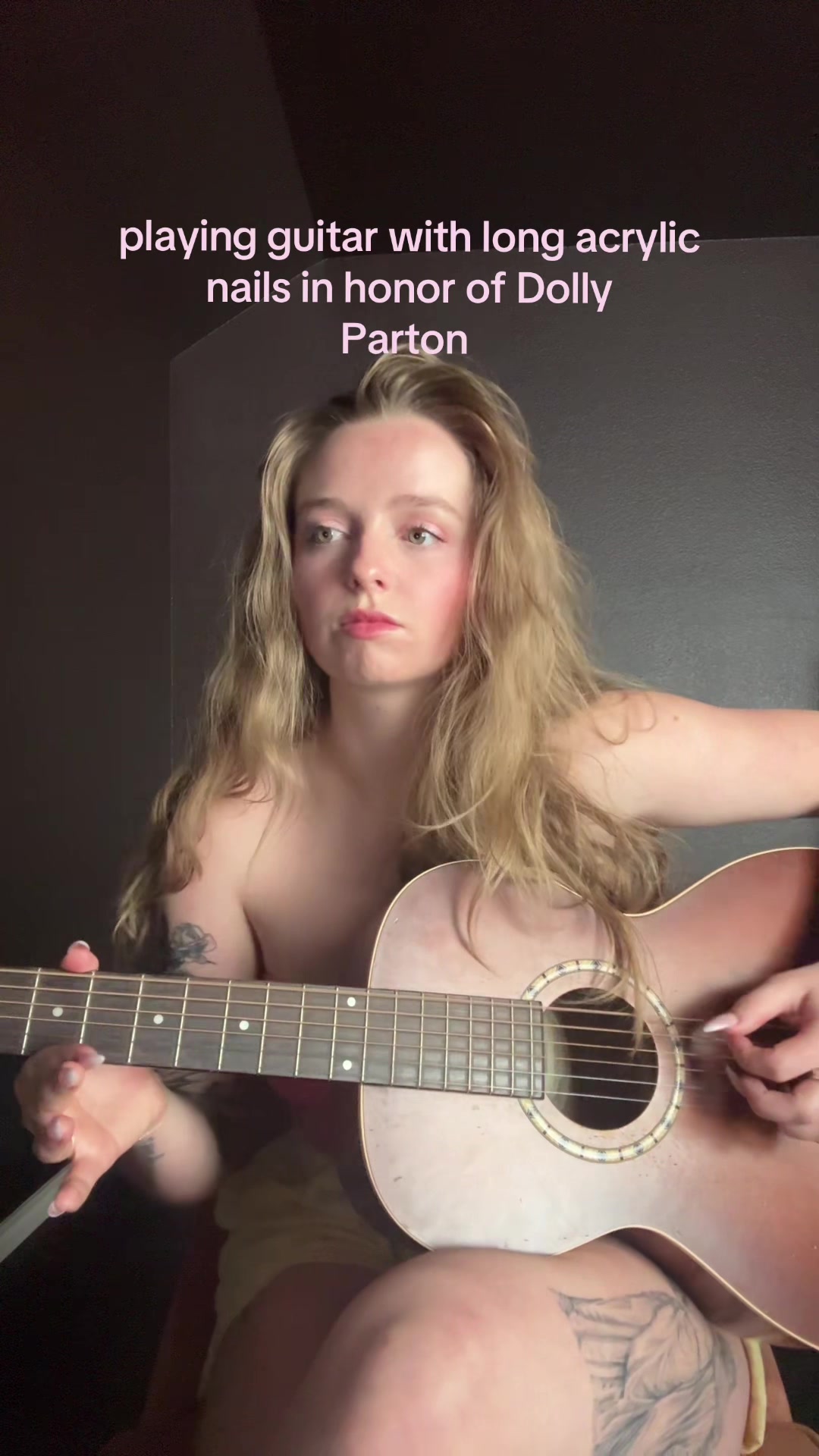 @hellomiwa