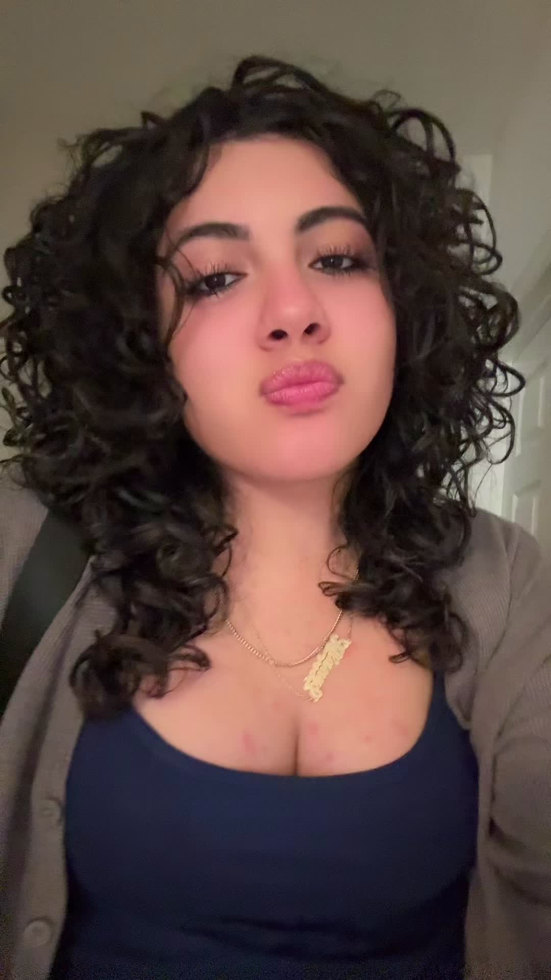 @sof&iacute;a