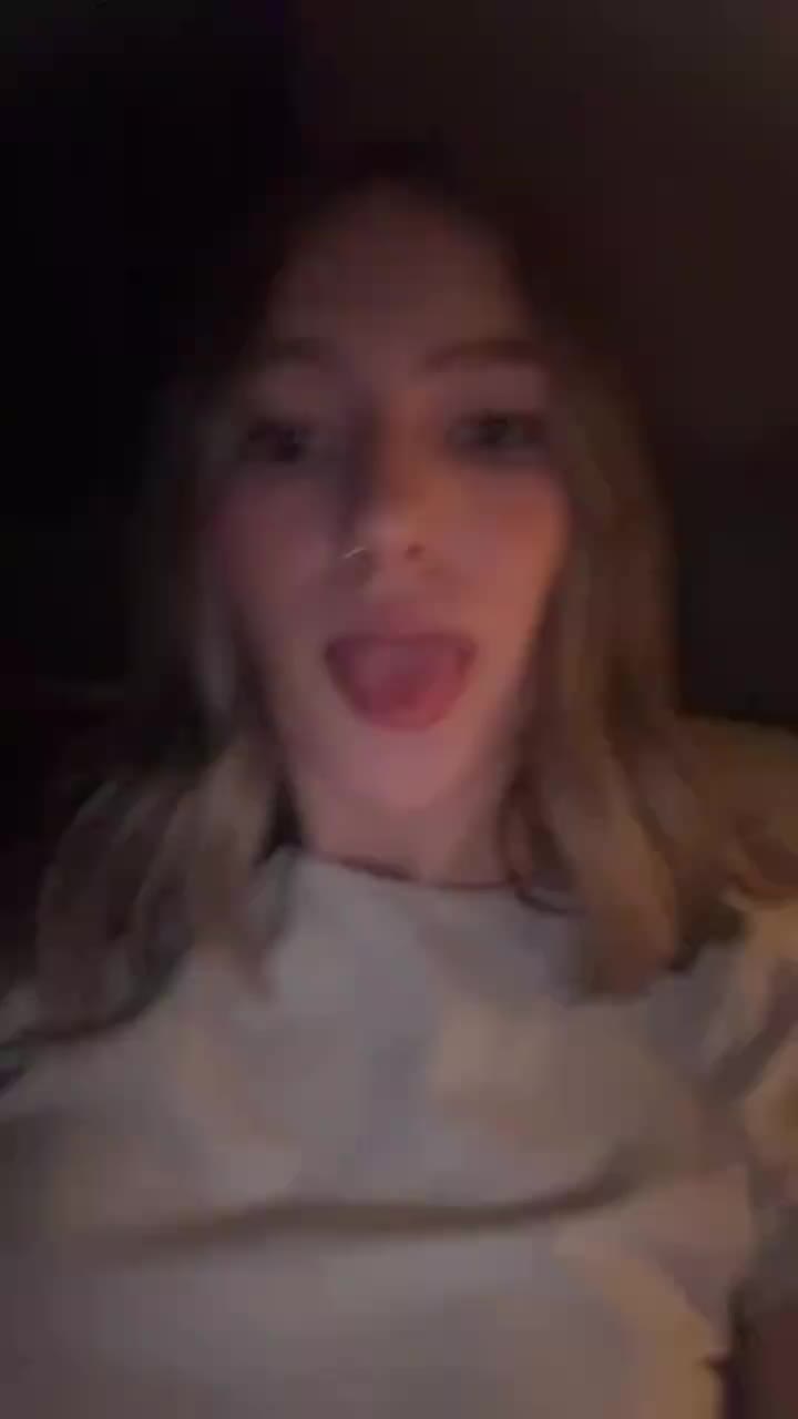 @Ellie