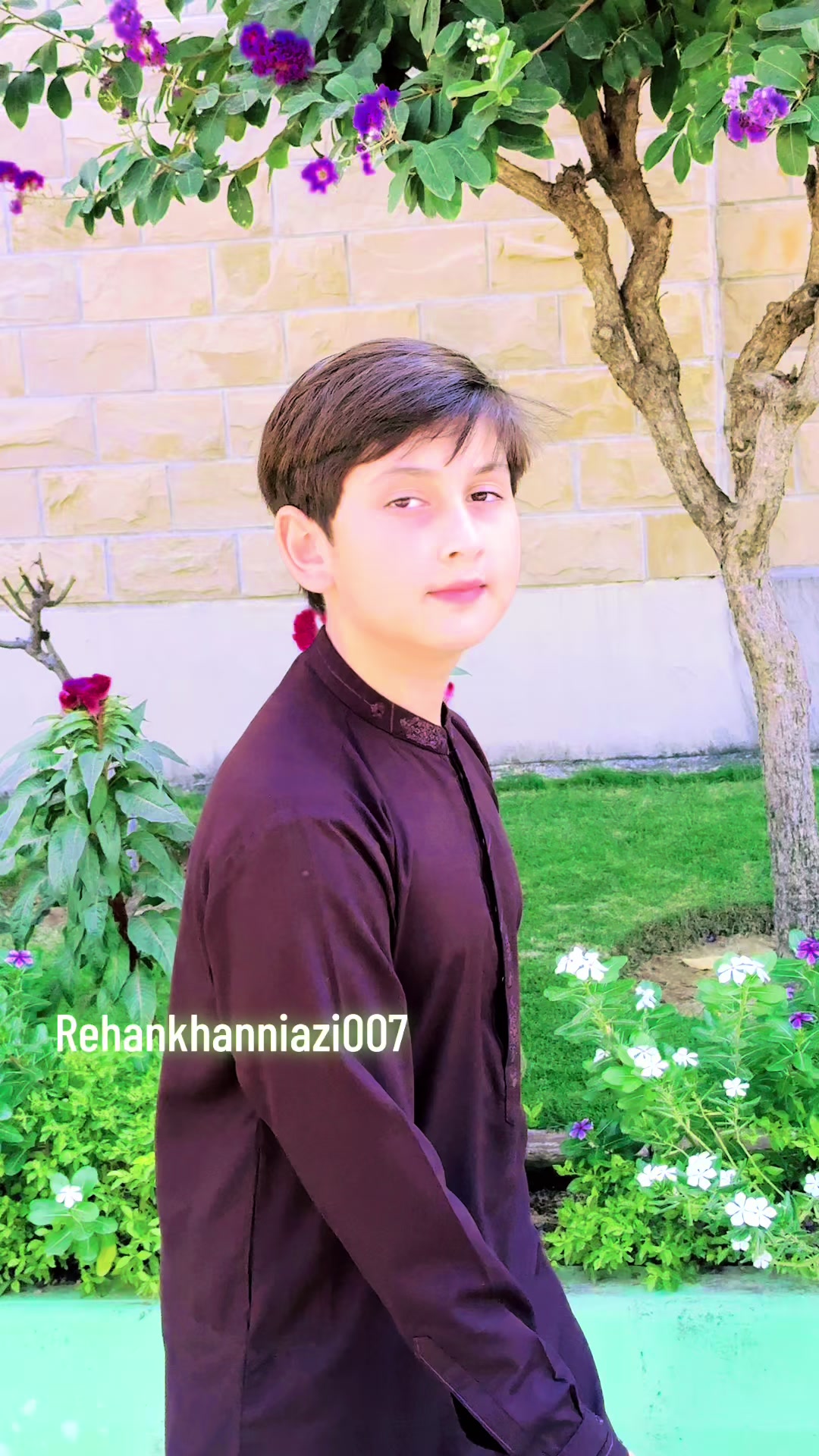 @Rehan Khan Niazi