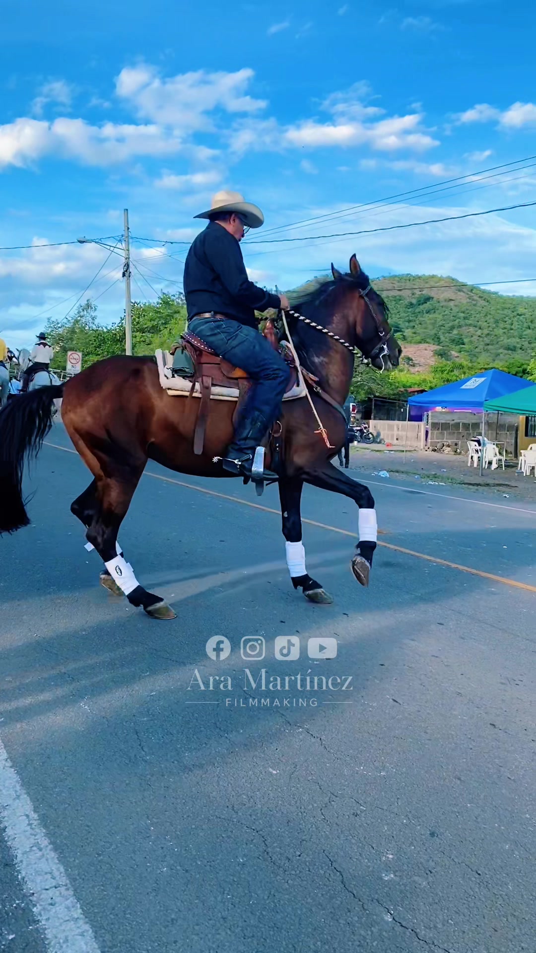 @🌻Ara Mart&iacute;nez🎤📹Filmmaking