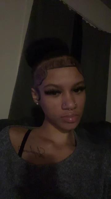 @la