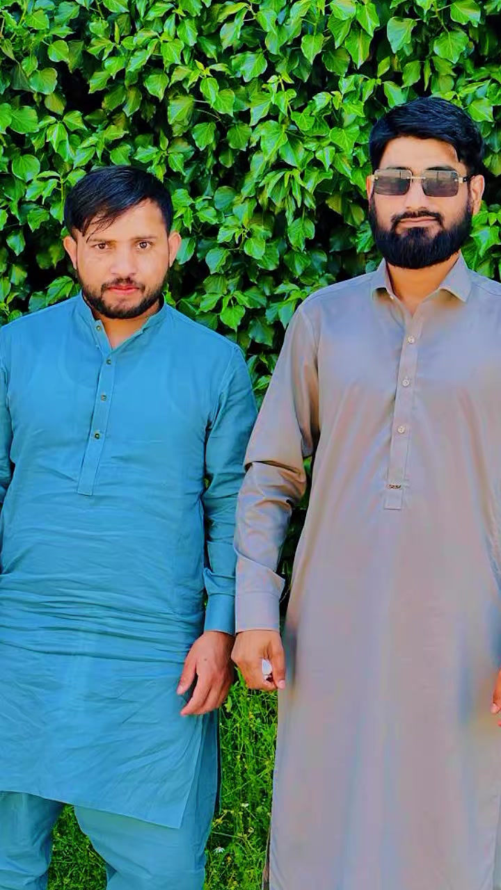 @Malik 722🇵🇰♥️🇪🇸