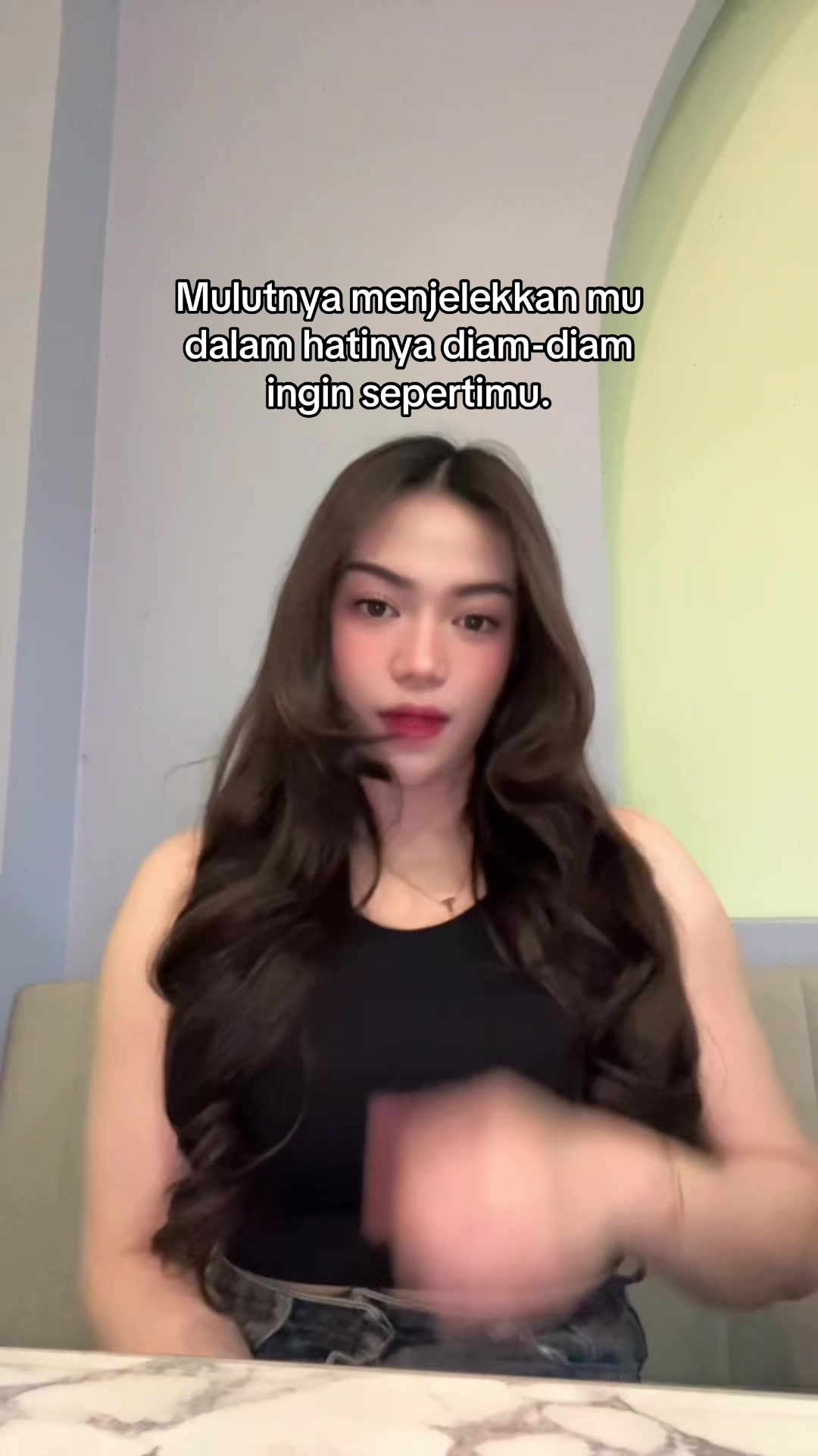 @𝐬.