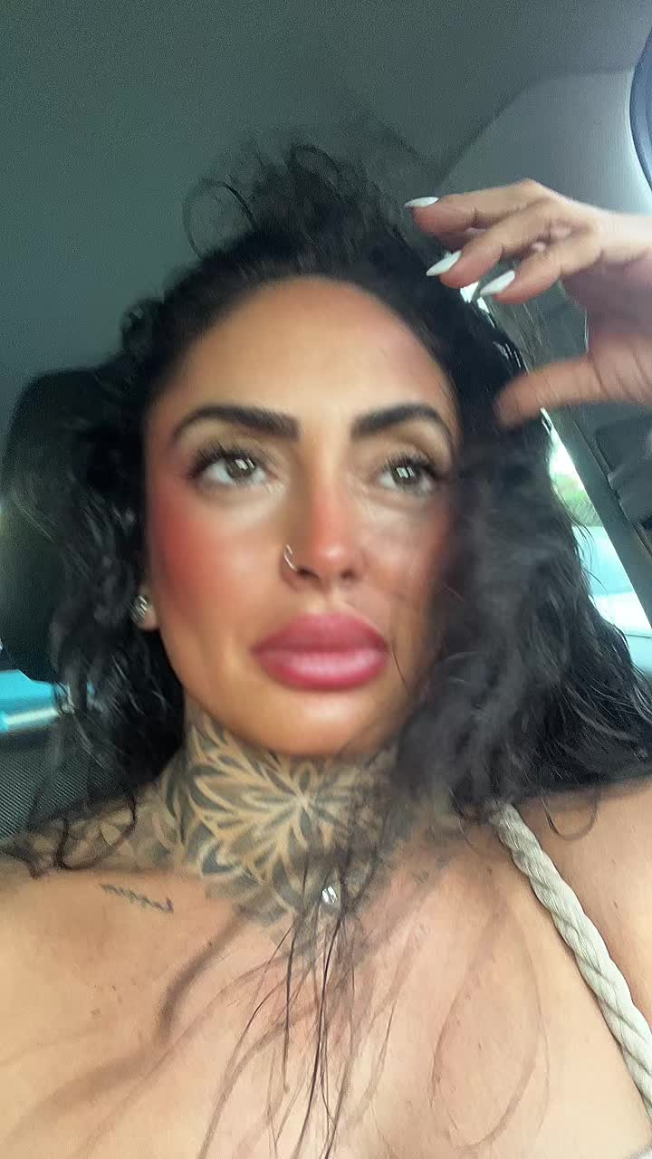 @𝒮 𝒶 𝓇 𝒶✨