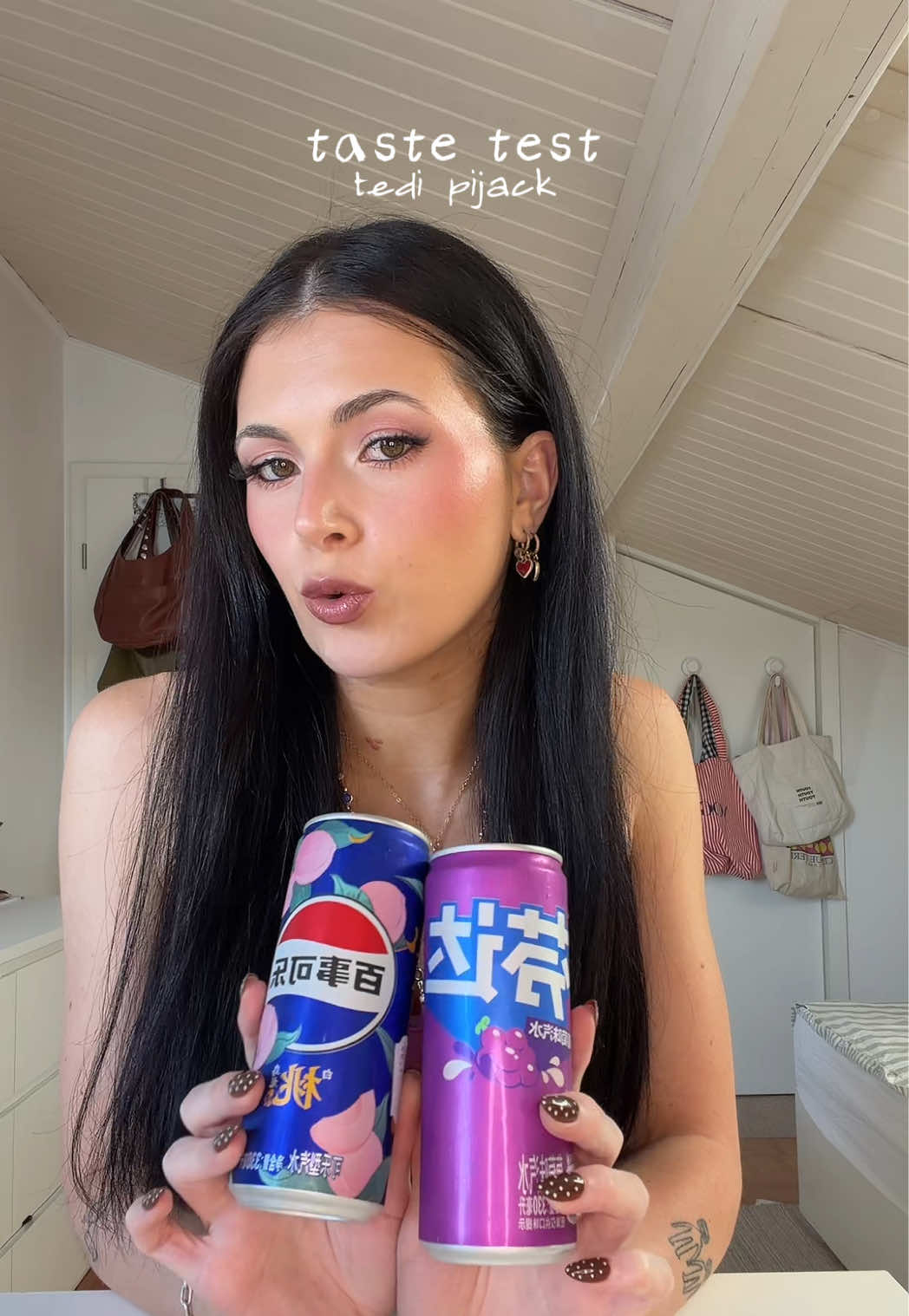 @azil.si