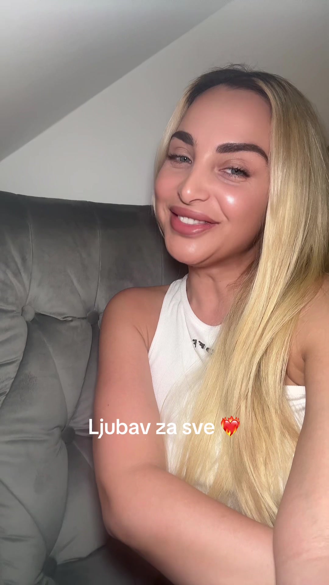 @Maya Berović