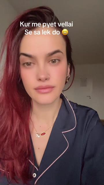 @Xho93