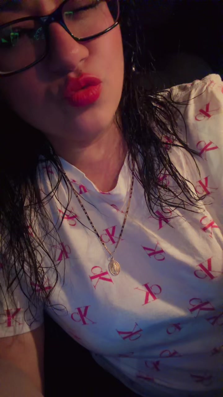 @Gio8