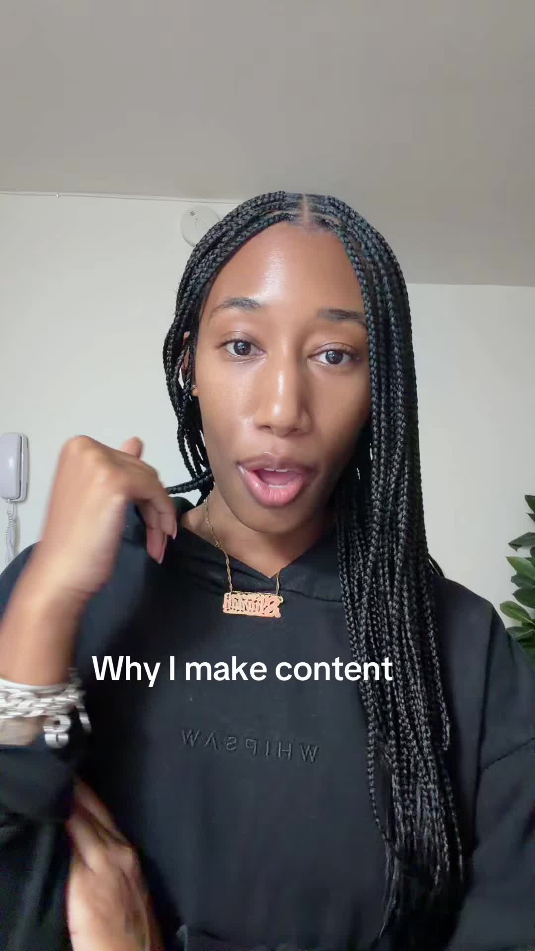 @shariahmckenzie