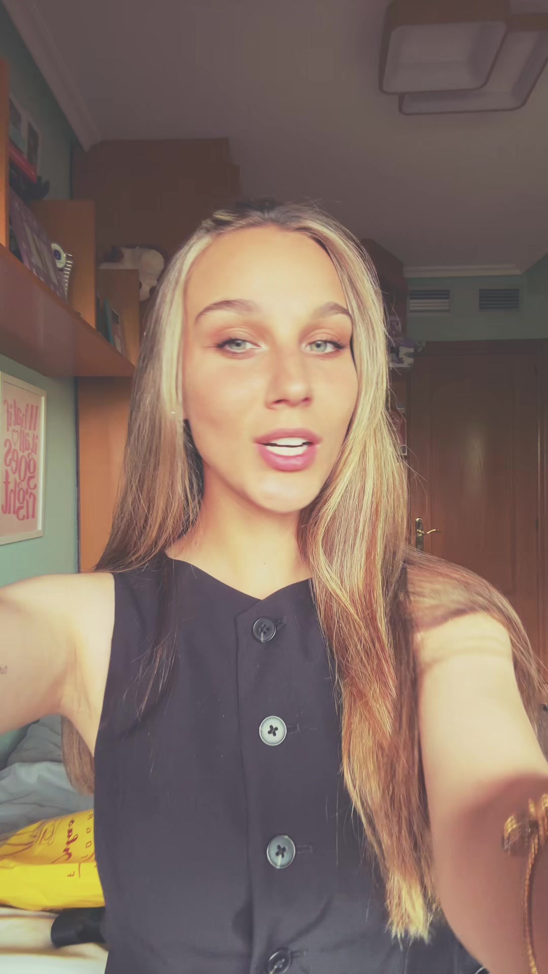 @Laurita