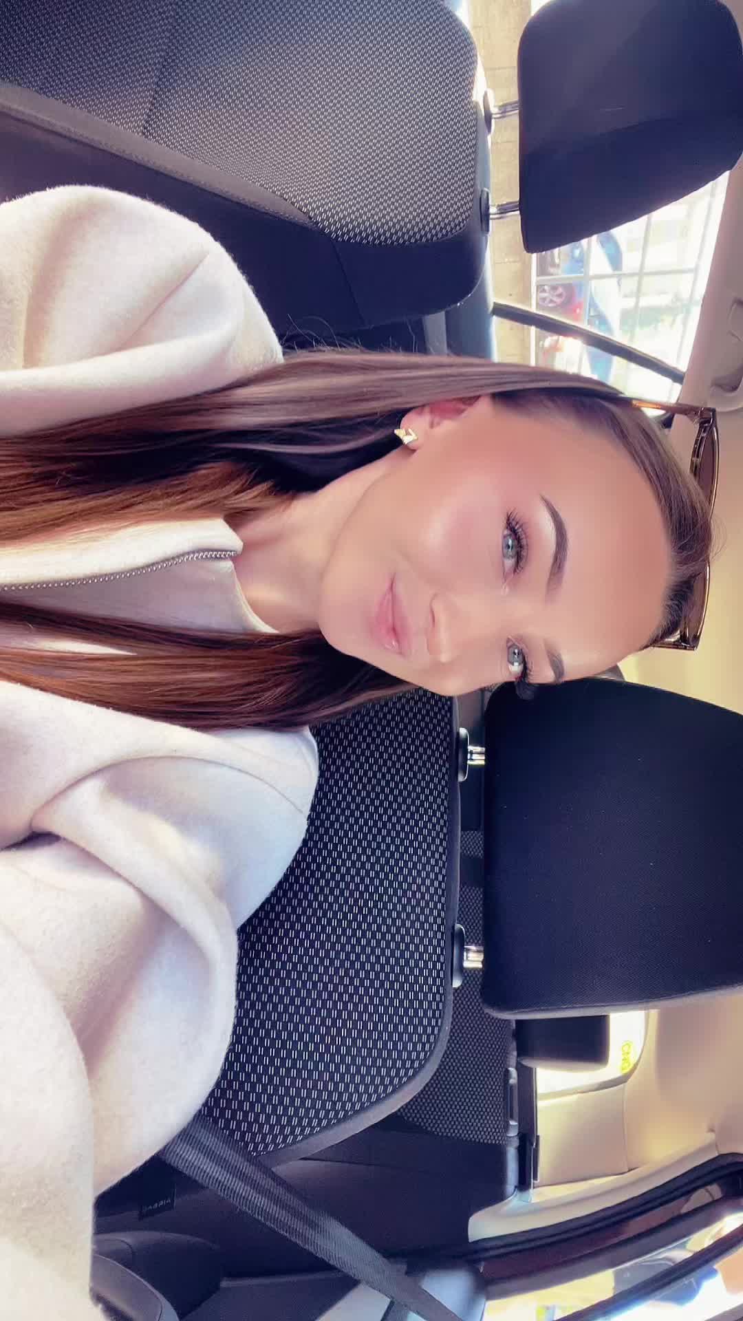 @kikina 💒